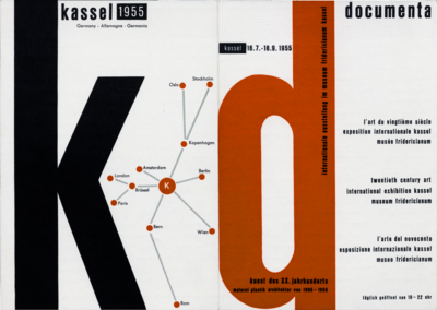 grafisch gestaltisches Faltblatt mit einem großen "k" und einem großen "d" in Schwarz und Rot, Ergänzt durch eine abstrahierte Landkarte