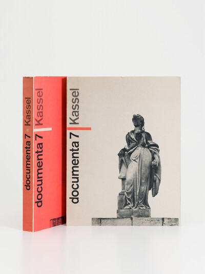 Der Katalog zur documenta 7 mit Umkarton