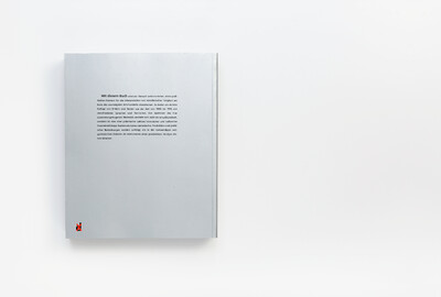 Buchrücken mit Text